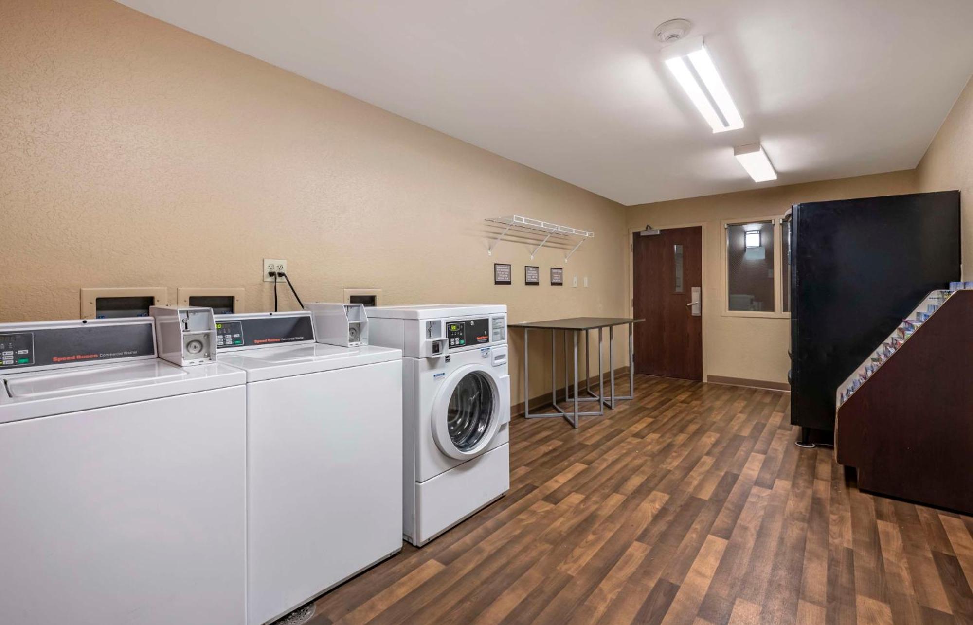 Extended Stay America Suites - Orlando - Orlando Theme Parks - Major Blvd Exterior foto